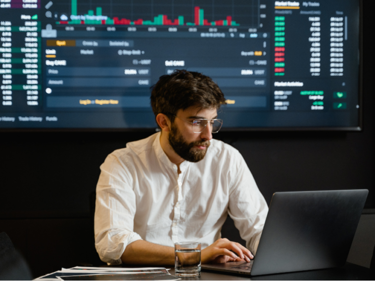 Finanza comportamentale: come la psicologia influenza le decisioni finanziarie